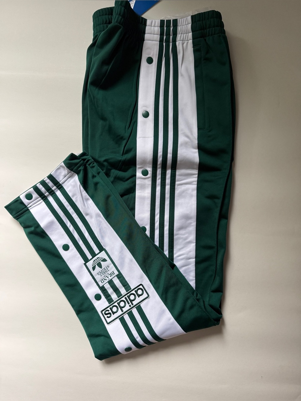 Adidas Originals [S] Women’s Adibreak Track Pants Green KD6327 - Picture 4 of 12